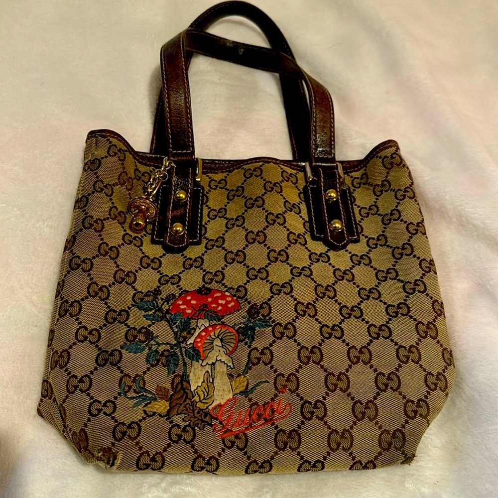 Vintage original Gucci bag with mushrooms!